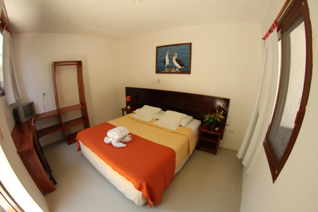 Hostal La Gran Tortuga Puerto Villamil Exteriér fotografie