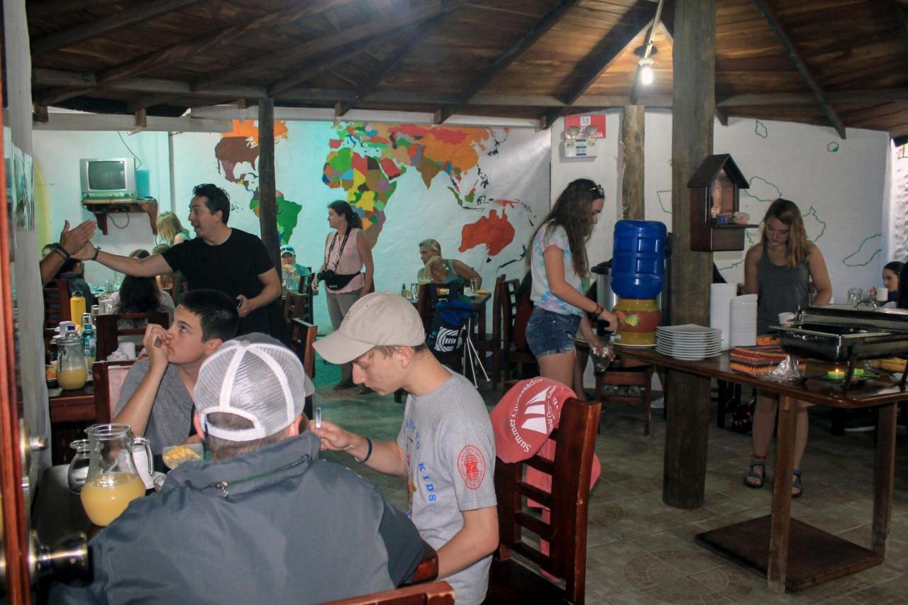 Hostal La Gran Tortuga Puerto Villamil Exteriér fotografie
