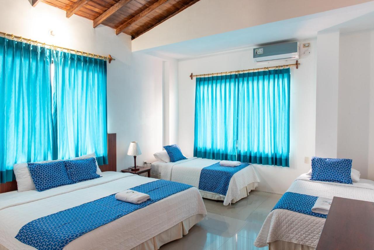 Hostal La Gran Tortuga Puerto Villamil Exteriér fotografie