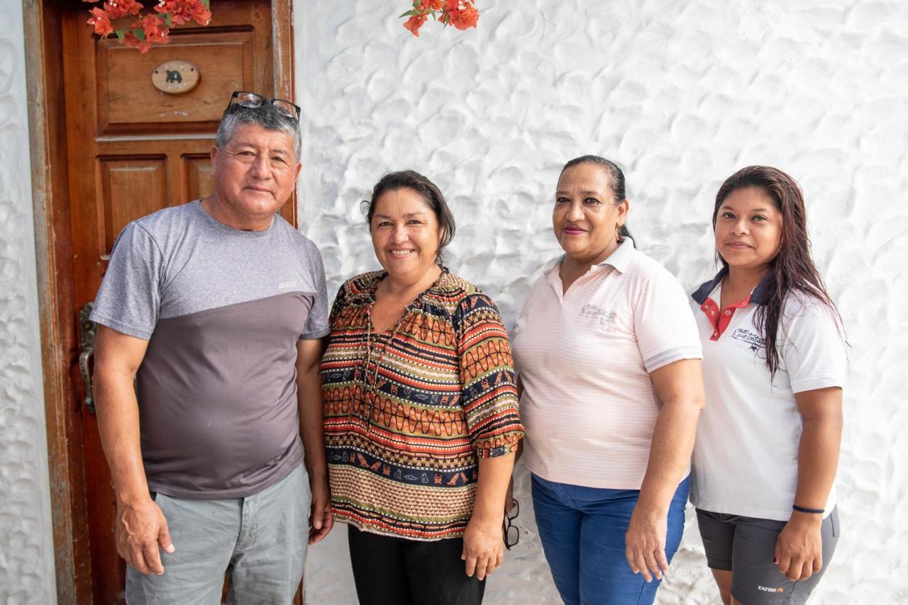 Hostal La Gran Tortuga Puerto Villamil Exteriér fotografie